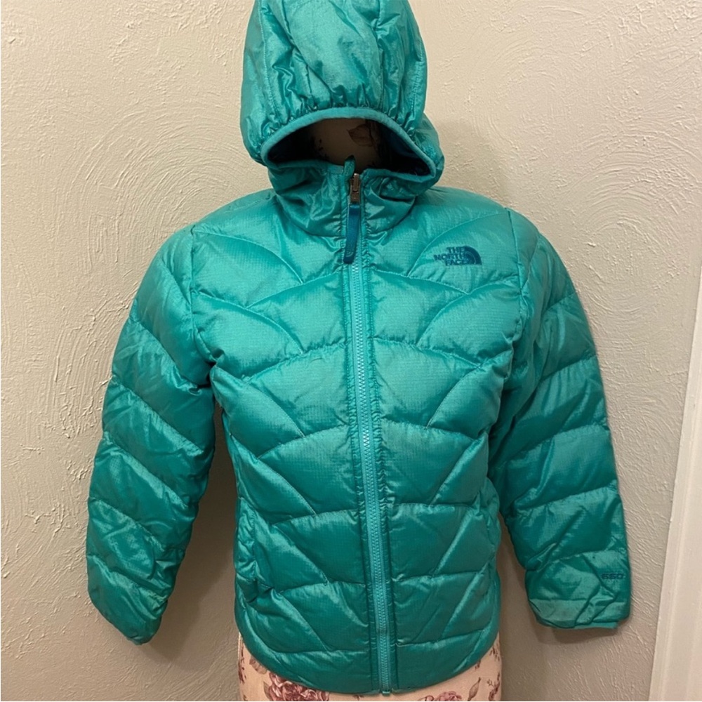 The northface down girls jacket NO SIZE TAG CAME OFF SZ 10 12